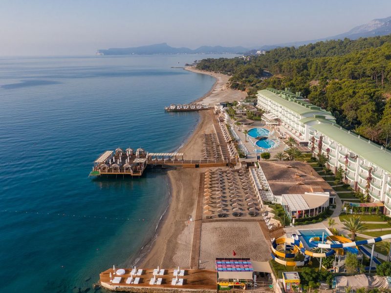 Verwen jezelf in het Corendon Hotels & Resorts in Kemer