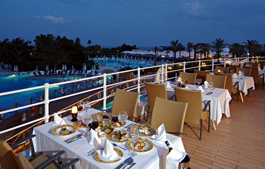 Waanzinnige Ultra all in Titanic Beach Resort in Antalya