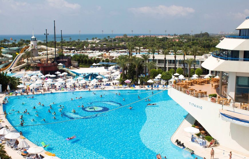 Waanzinnige Ultra all in Titanic Beach Resort in Antalya