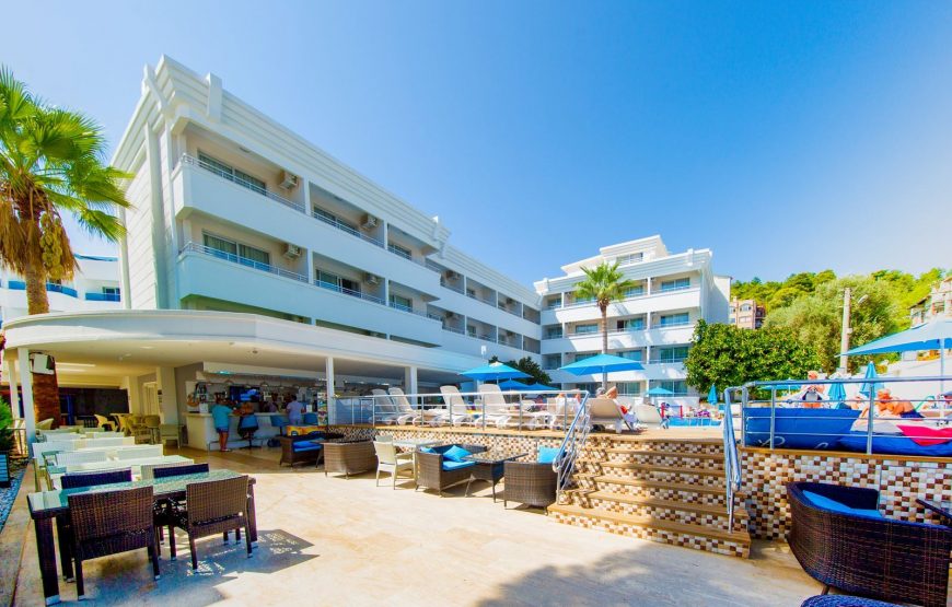 All inclusive hotel met zwembad en zonneterras in Marmaris